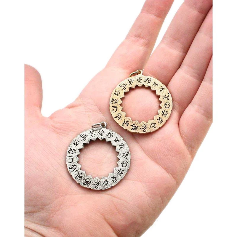 Ward Circle Pendant - Silver