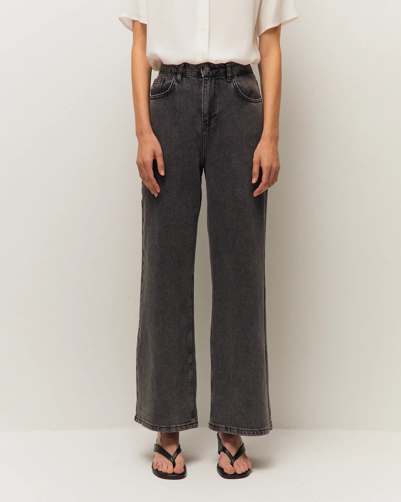Pantalón denim fluido