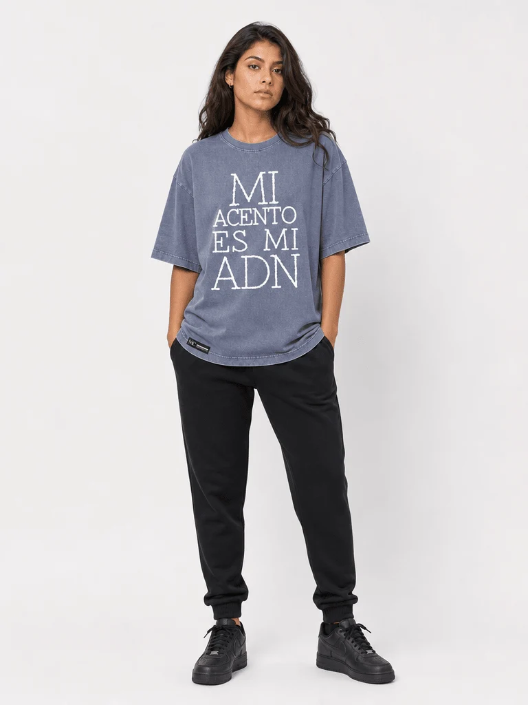 Manuel Carrasco - Camiseta Unisex "Mi Acento" Azul Vintage
