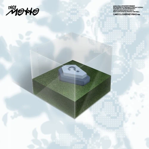 ITZY 12th Mini Album [Motto] (CAKE CLICKER KEYRING Ver.)