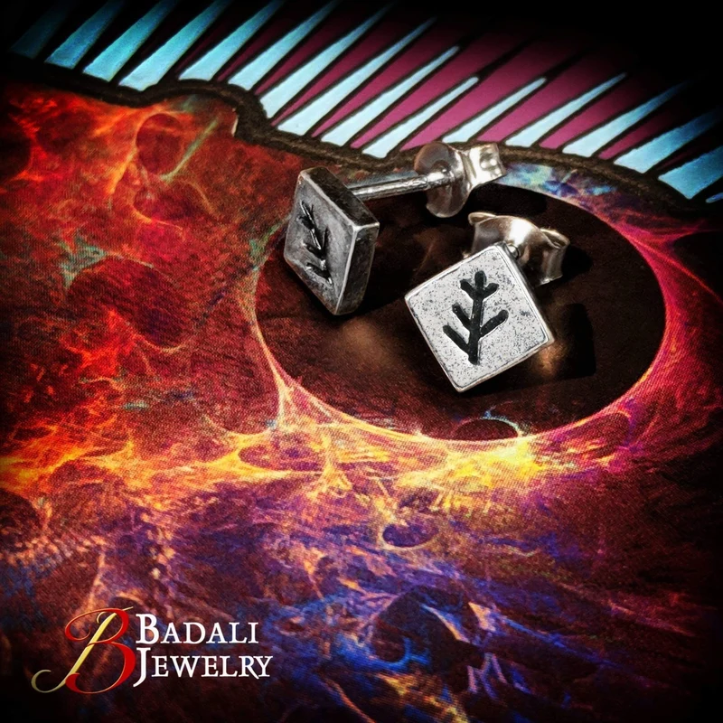 Pendientes de signo de anciano