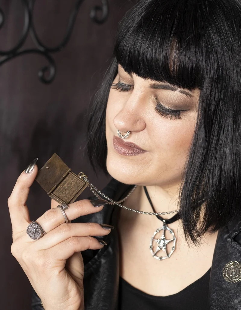 Collar Necronomicon - Bronce