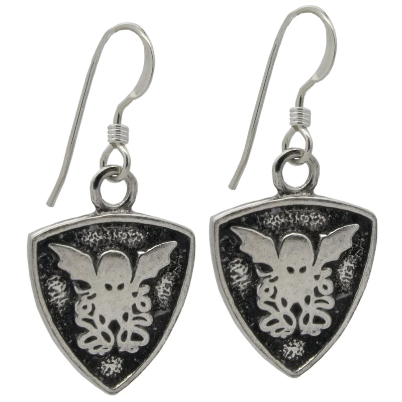 Pendientes con escudo de Cthulhu