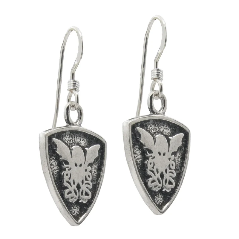 Pendientes con escudo de Cthulhu