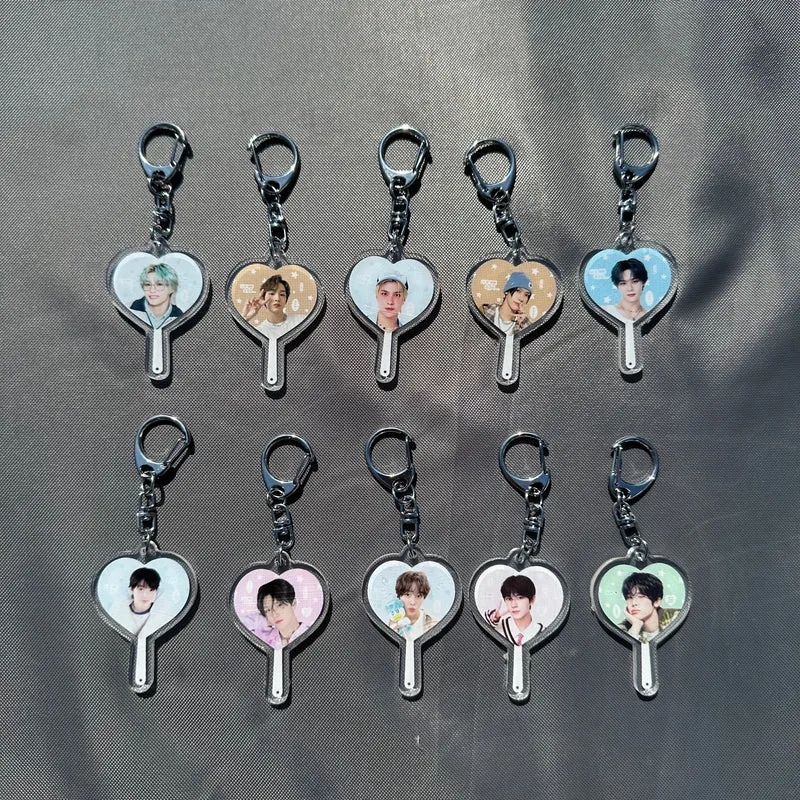 NCT Picket fan keychains