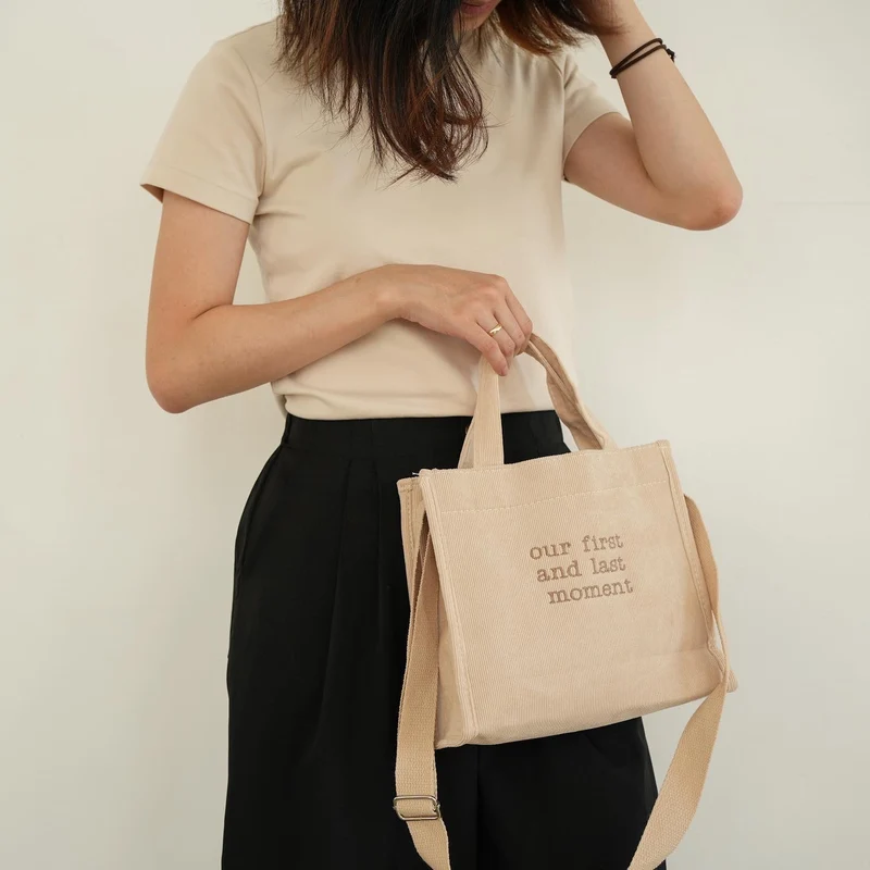 SVT - Fallin' Flower Tote (In-stocks)