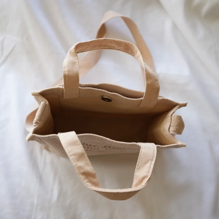 SVT - Fallin' Flower Tote (In-stocks)