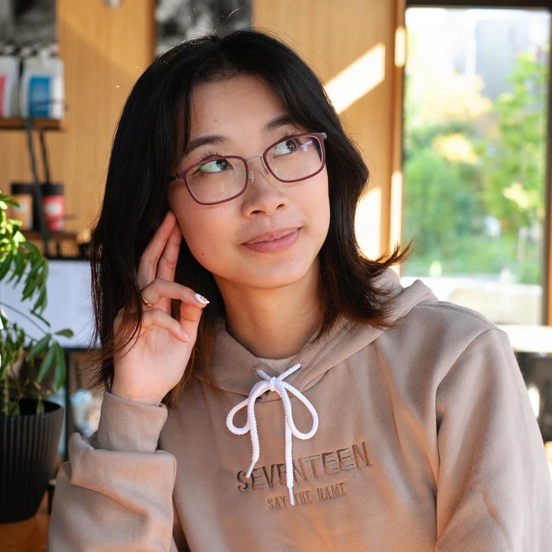 SVT - ESSENTIALS Hoodie