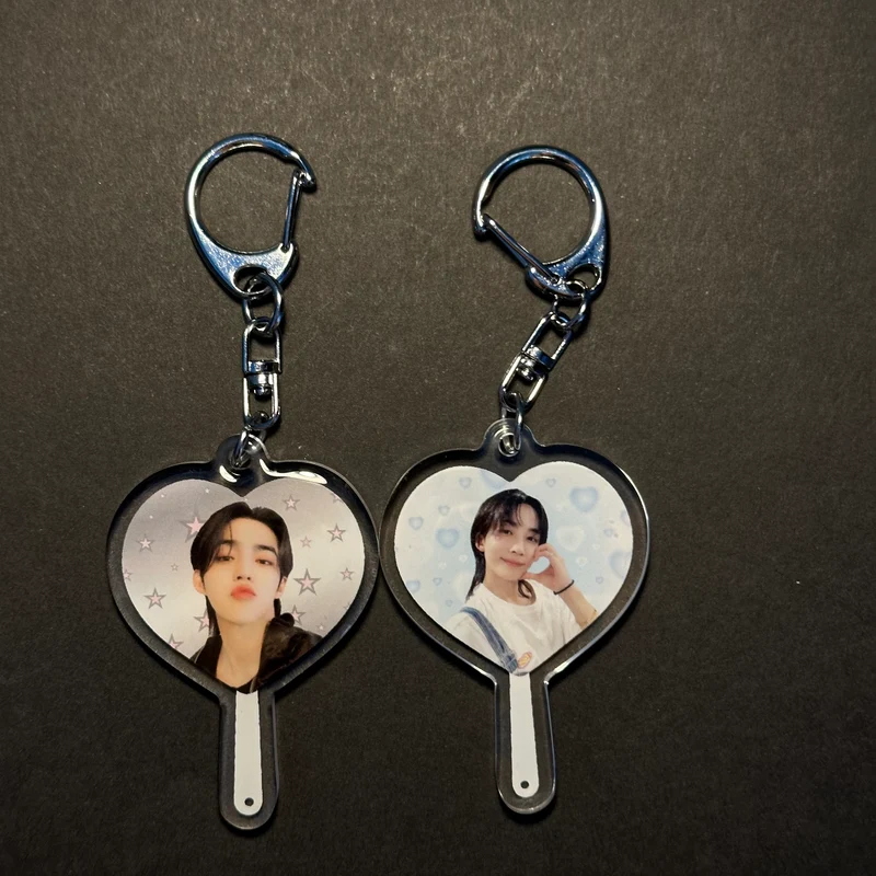 Seventeen picket fan keychains [SALE]