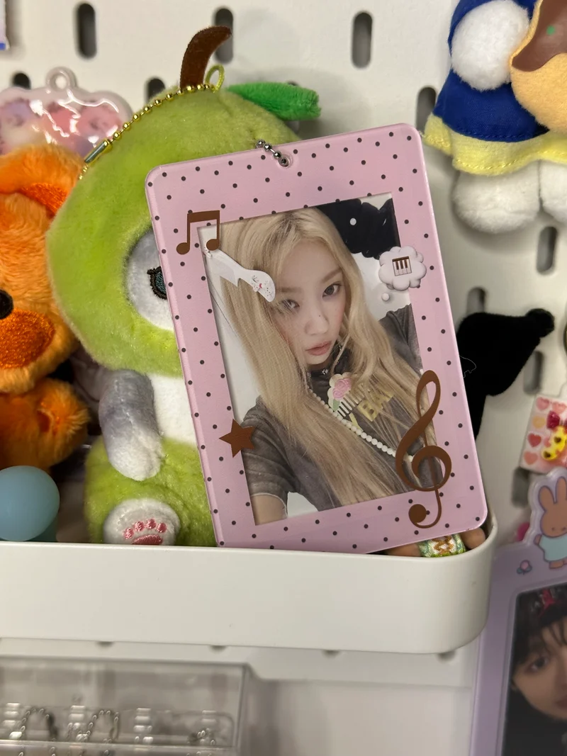polka dot music photocard holder