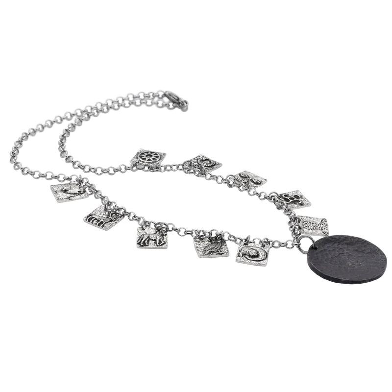 Collar de Atticus