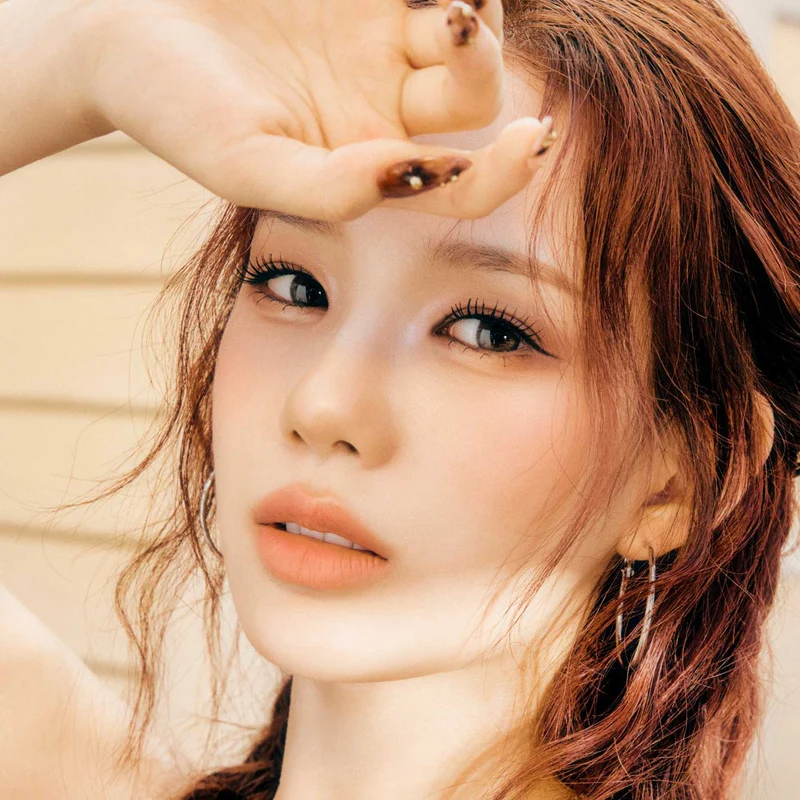 izna 2nd Mini Album [Not Just Pretty] (NFC_Nemo Ver.) Random