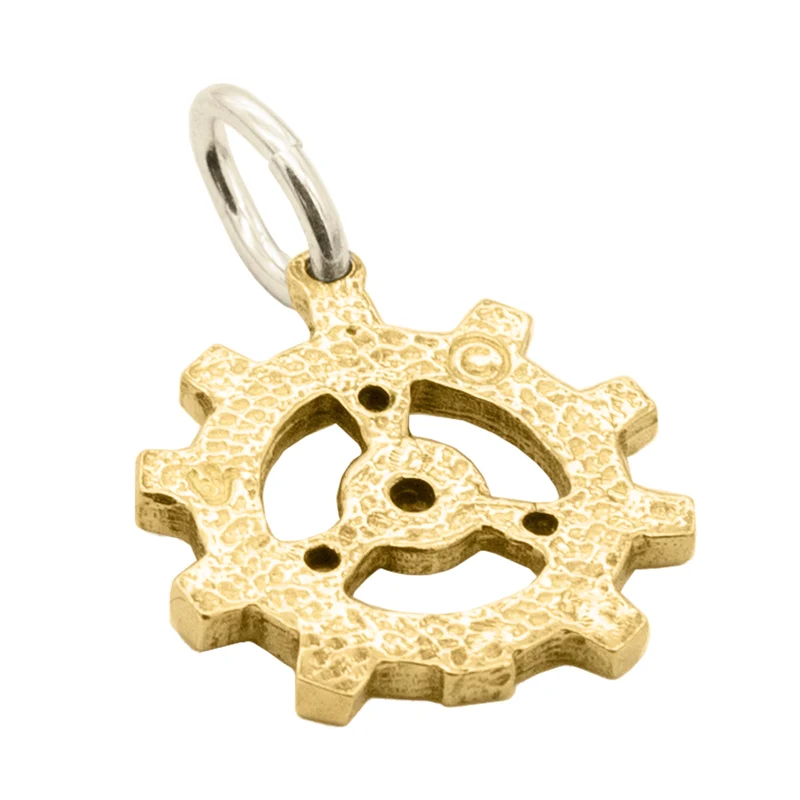 Amuleto pequeño de engranaje de bronce de Auri