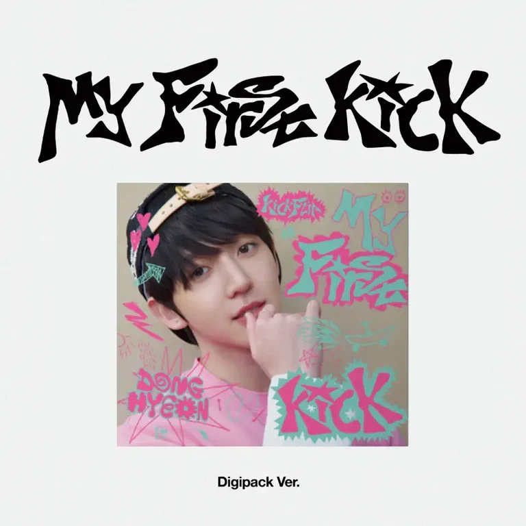 KickFlip 4th Mini Album [My First Kick] (Digipack Ver.)