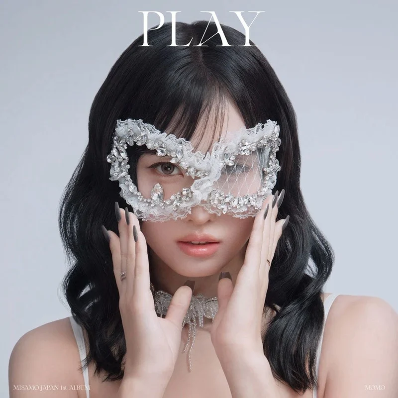 TWICE MISAMO - PLAY (Limited Edition MOMO ver.)