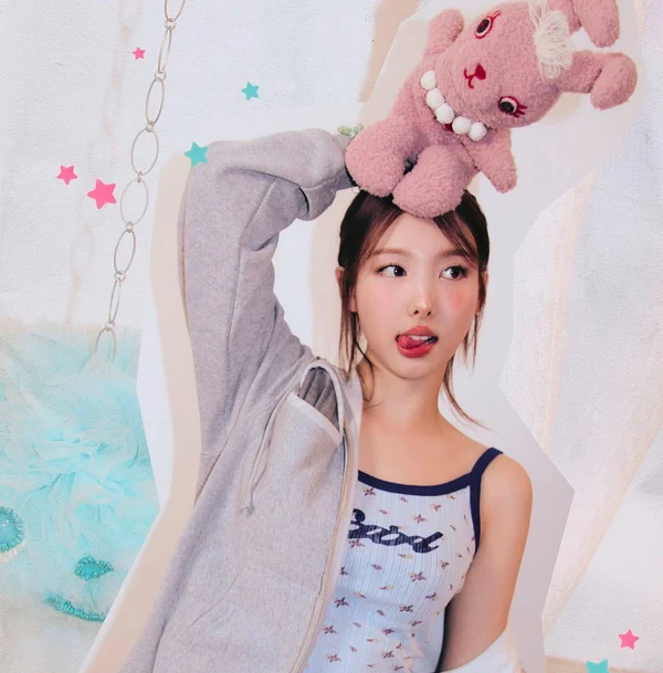 TWICE 14th Mini Album [STRATEGY] (Step 4 Ver.)