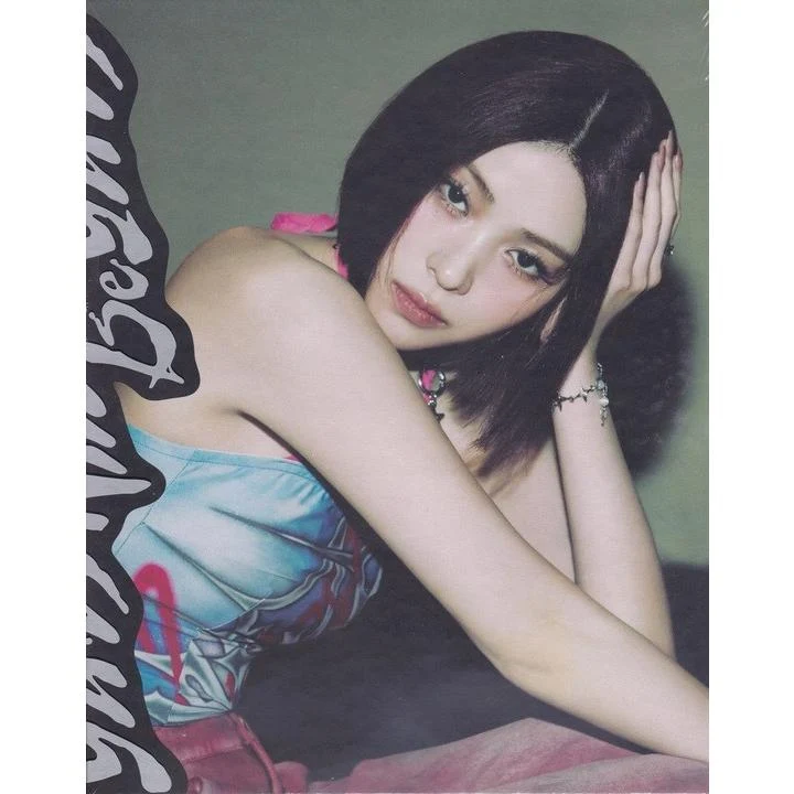ITZY [Girls Will Be Girls] (Binder Ver.)