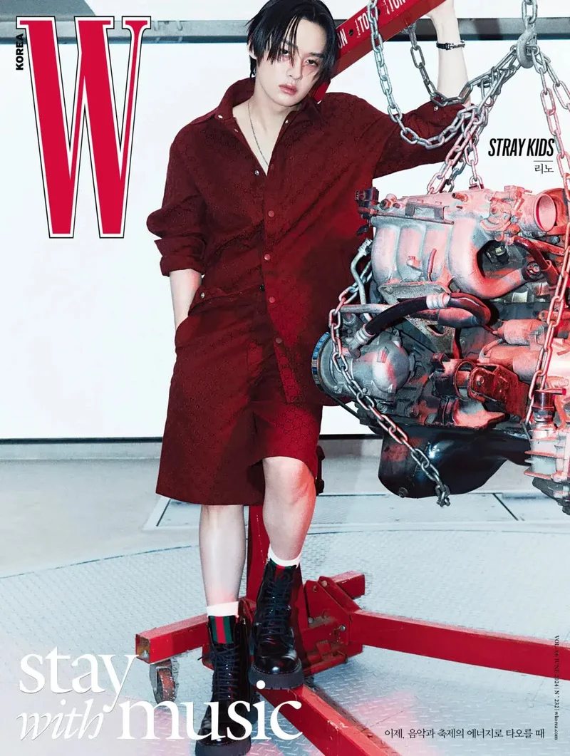 STRAY KIDS - W VOLUME 6 (JUNE 2024)