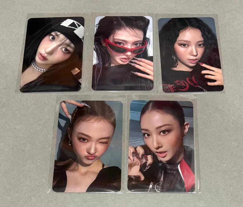 [LUCKY DRAW EVENT] [MEOVV] Bite Now : Makestar POB Photocard