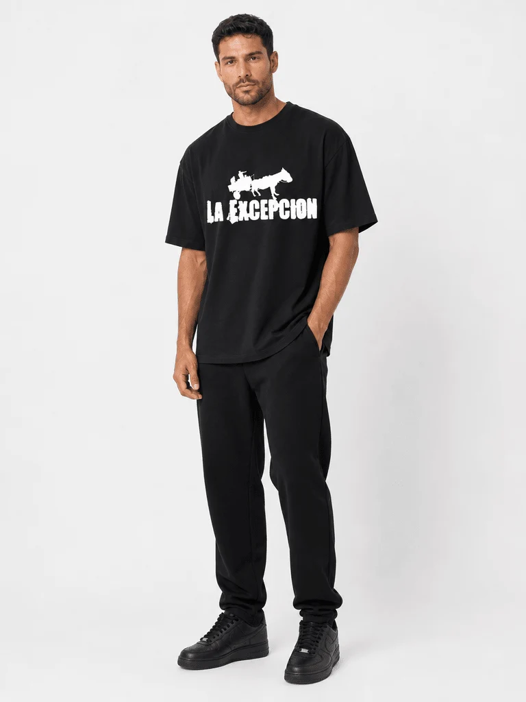 La Excepción - Camiseta Oversize Negra "Logo Blanco" Unisex