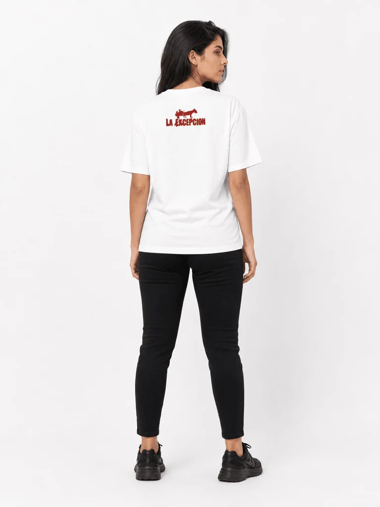 La Excepción - Camiseta Oversize "Cartel" Unisex