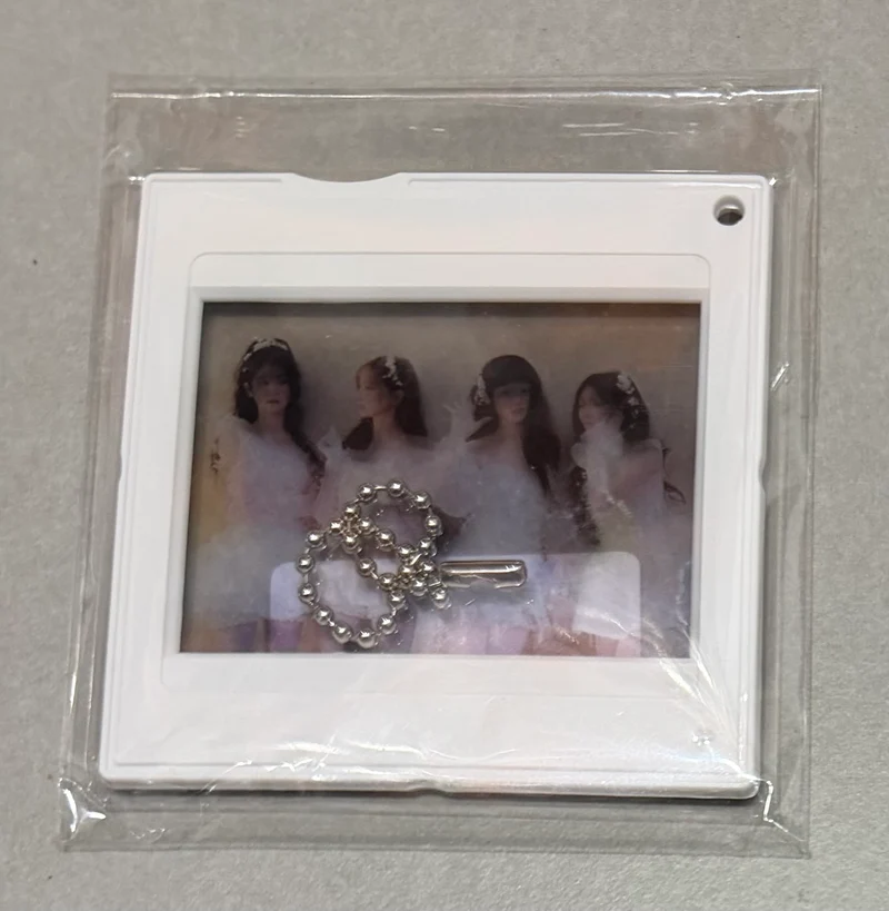 [QWER] Ceremony : Photo Slide Keyring