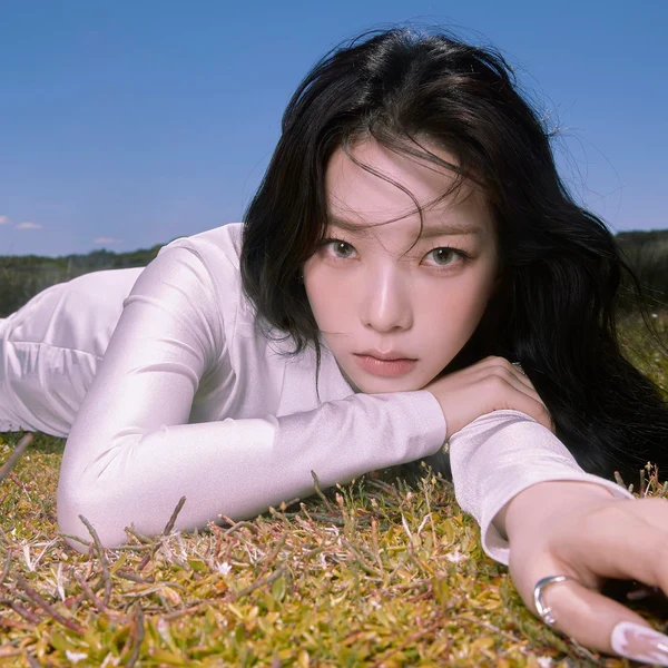 aespa – 3rd Mini Album [MY WORLD] (Intro Ver.)