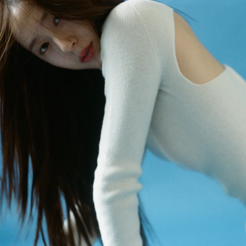 KRYSTAL - Solitary