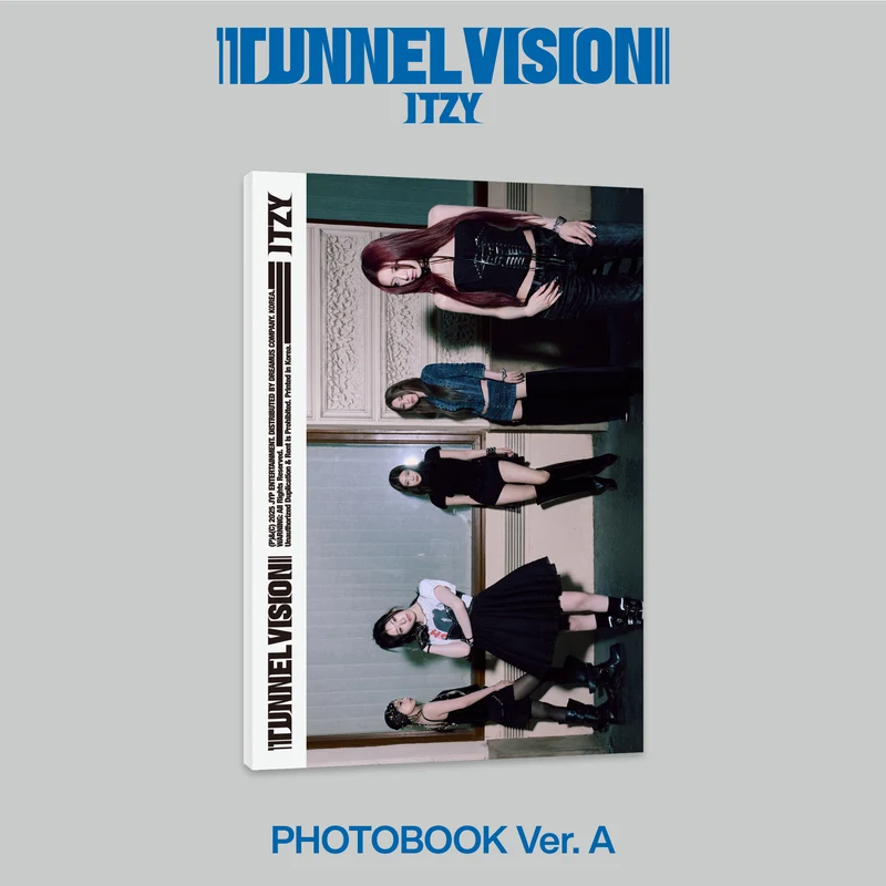 ITZY - TUNNEL VISION (Photobook ver.)