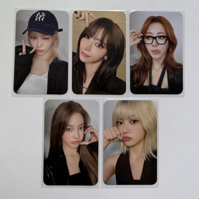 [LUCKY DRAW EVENT] [LE SSERAFIM] Hot : Counting Stars 1.0 POB Photocard