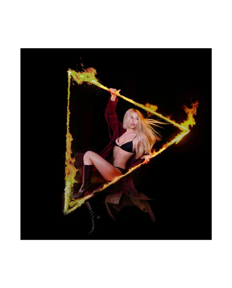 Ava Max - LP Vinilo Rojo "Don't Click Play"
