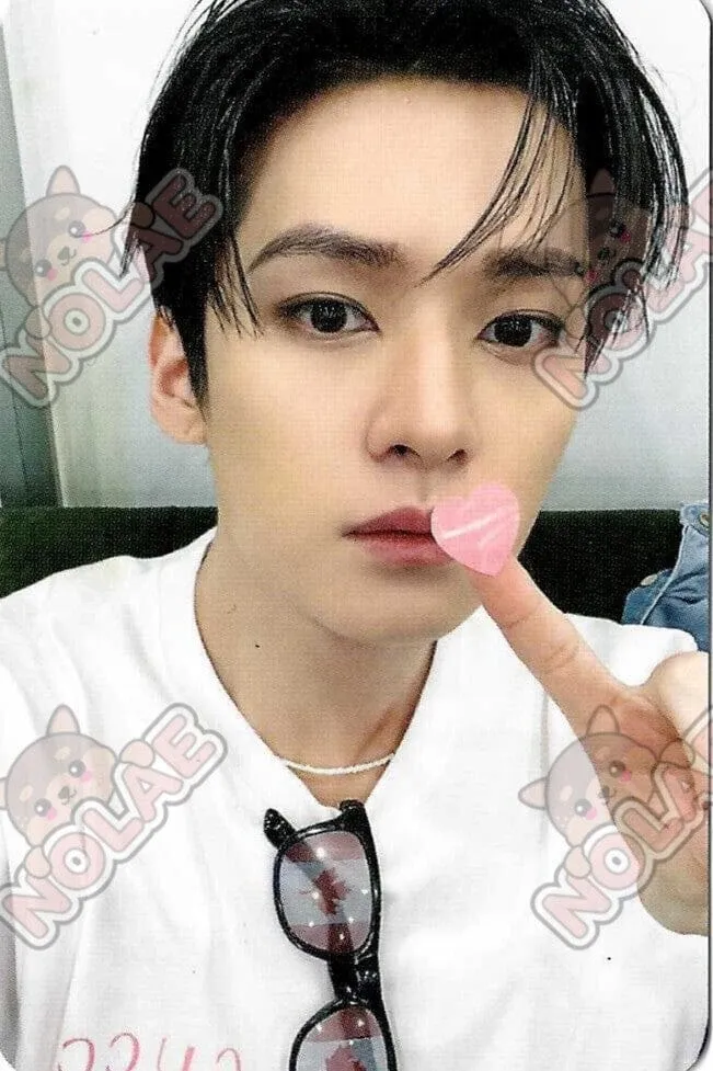 STRAY KIDS - KARMA - POB SOUNDWAVE PHOTOCARD