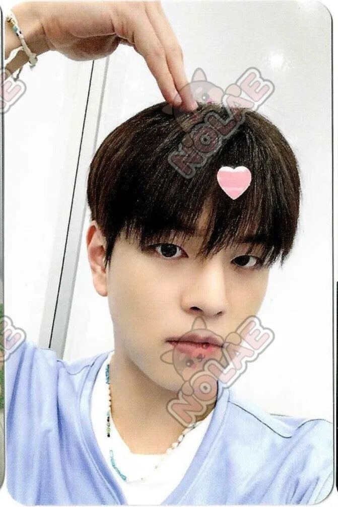 STRAY KIDS - KARMA - POB SOUNDWAVE PHOTOCARD