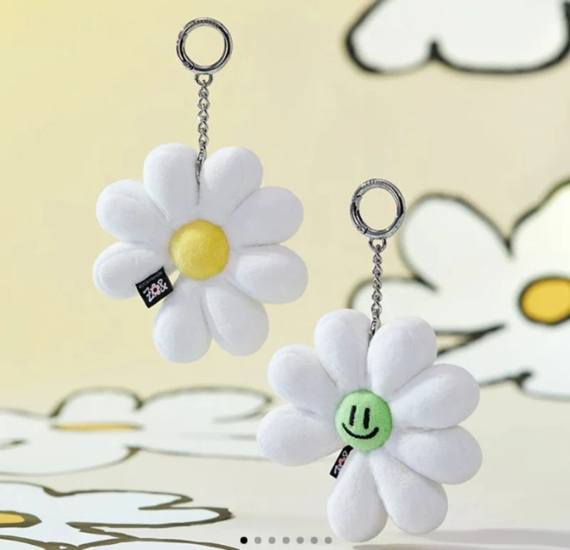 G-DRAGON : ZO&FRIENDS - PLUSH KEYRING