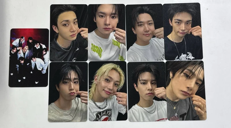 [LUCKY DRAW EVENT] [STRAY KIDS] Karma : Applemusic POB Photocard