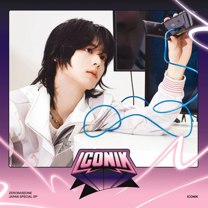 ZB1 - ICONIK (JAPAN SPECIAL EP) (LIMITED PRODUCTION SOLO EDITION)