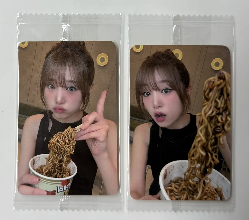 [CHOI YENA] Blooming Wings : POB Photocard