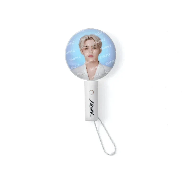 SEVENTEEN - MINI PICKET LIGHT KEYRING (NEW_ 2025 WORLD TOUR IN INCHEON OFFICIAL MD)