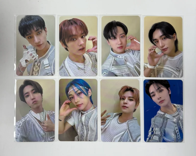 [LUCKY DRAW EVENT] [STRAY KIDS] 5-Star Dome Tour : Osaka POB Photocard