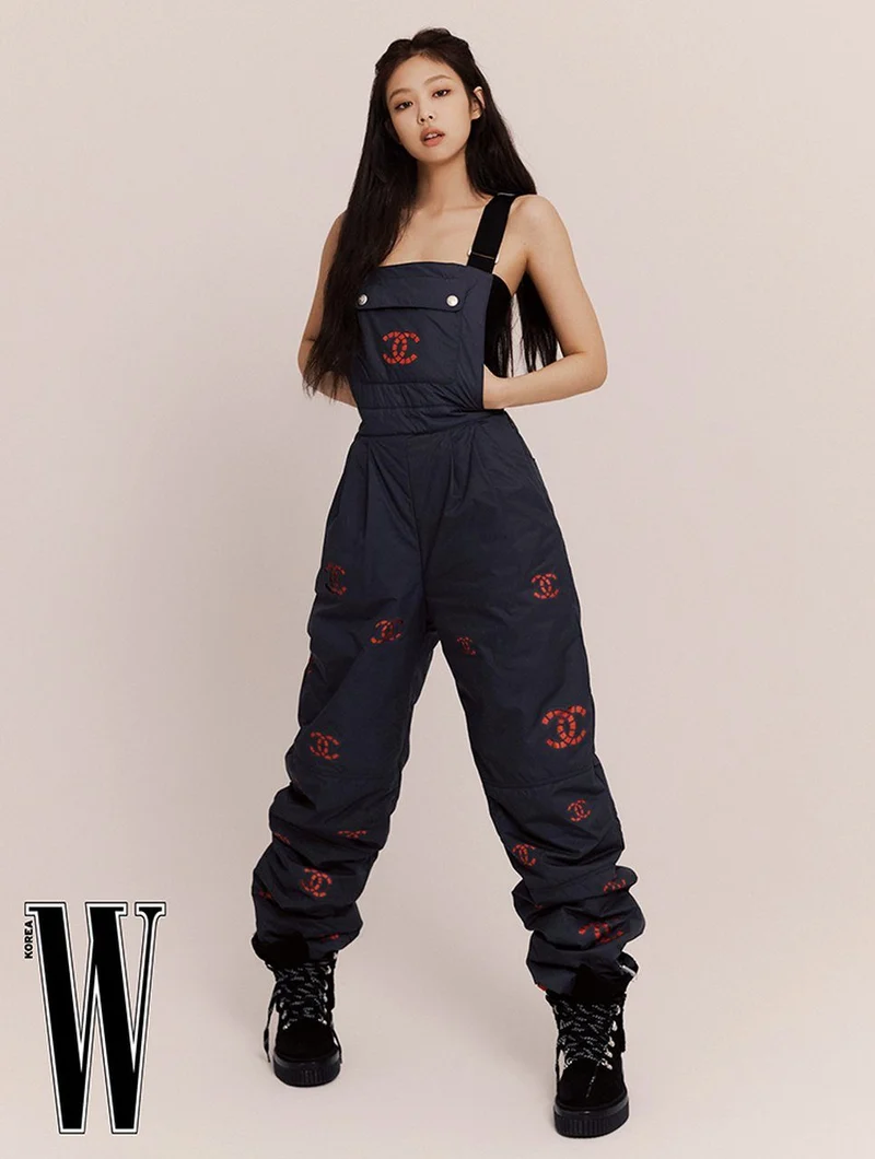 W KOREA - Cover : BLACKPINK : Jennie