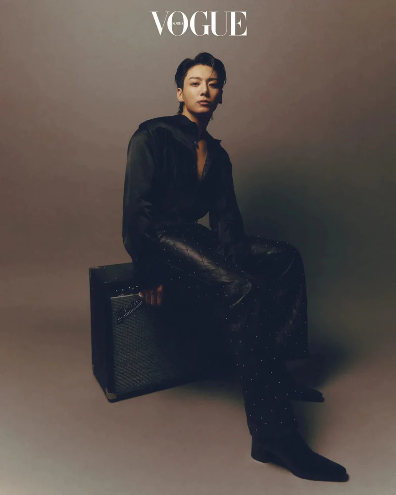 JUNGKOOK (BTS) - VOGUE (2023 OCTOBER ISSUE)