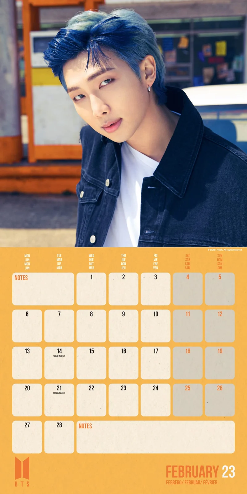 BTS - OFFICIAL BTS BANGTAN BOYS 2023 CALENDAR