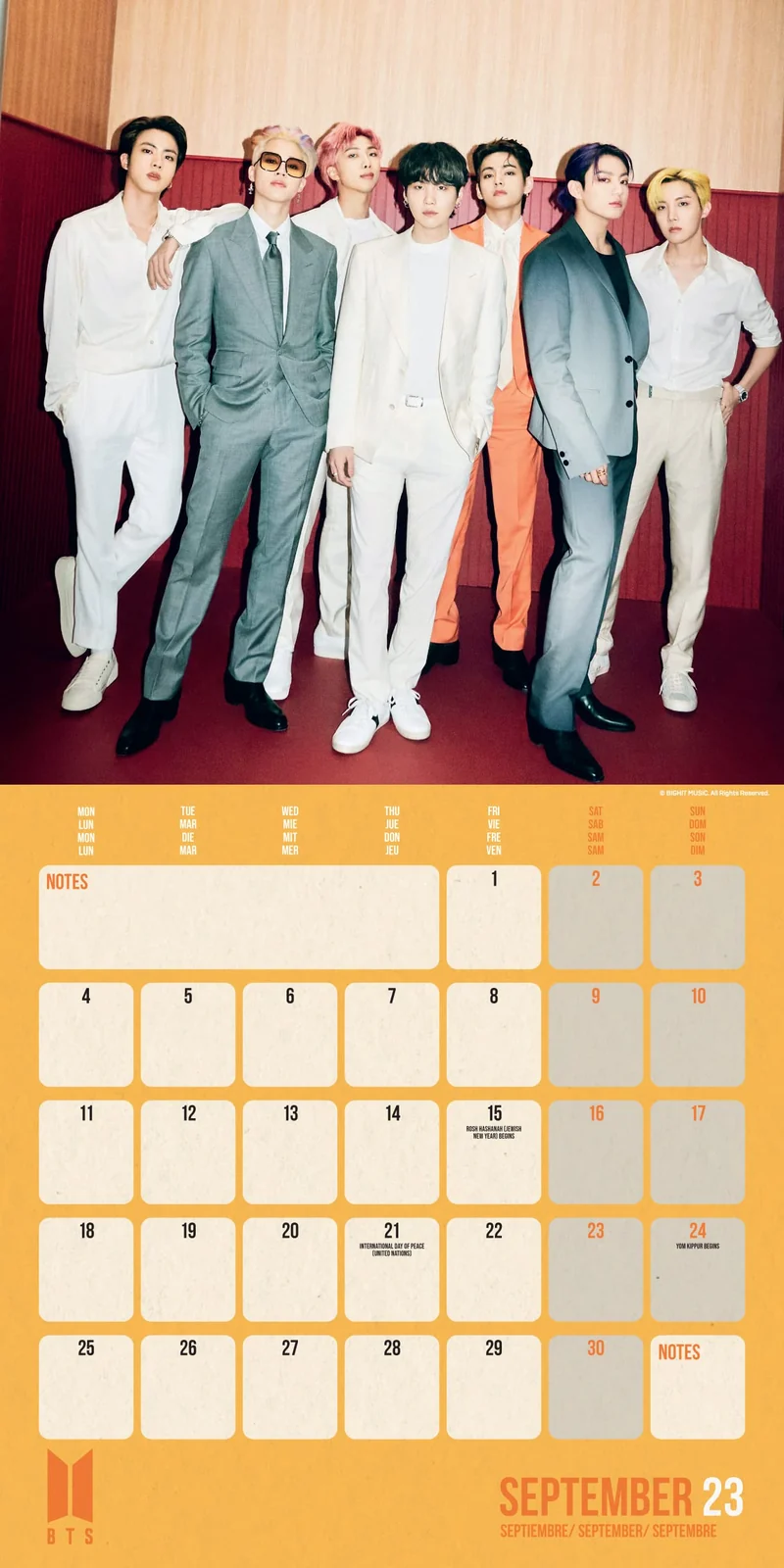 BTS - OFFICIAL BTS BANGTAN BOYS 2023 CALENDAR