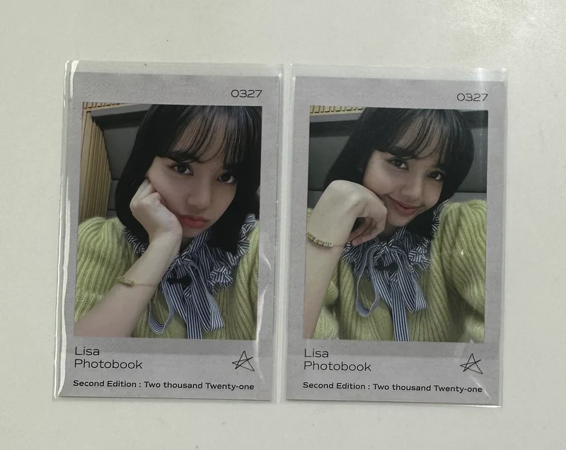 [BLACKPINK] Lisa : Photobook Vol.2 POB Photocard
