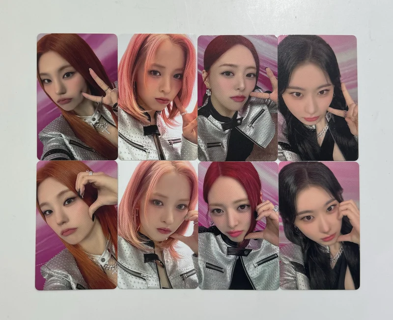 [LUCKY DRAW EVENT] [ITZY] Born To Be World Tour POB Photocard