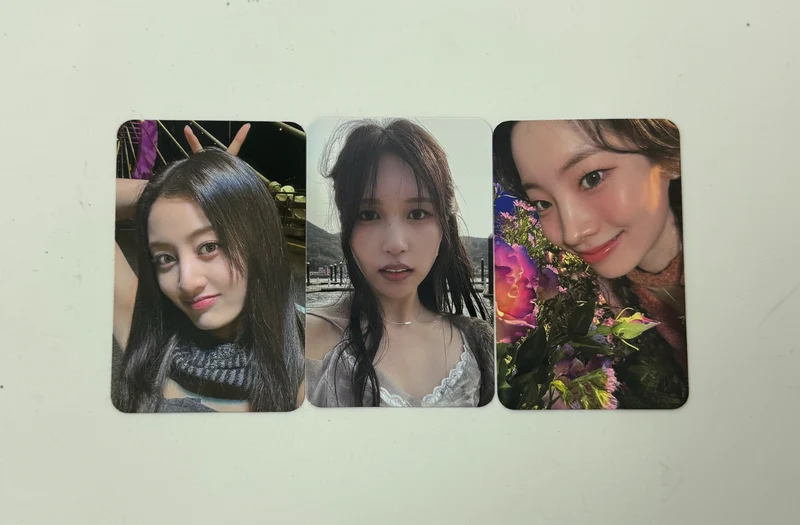 [TWICE] With YOU-th : POB Photocard