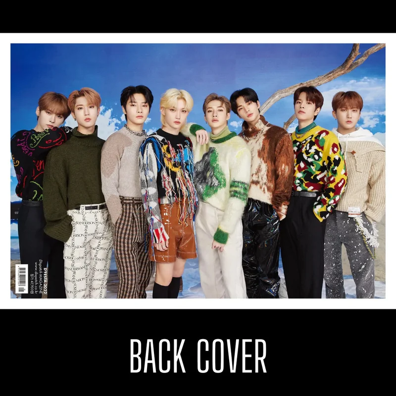 STRAY KIDS - DICON DFESTA (3D Lenticular Cover)