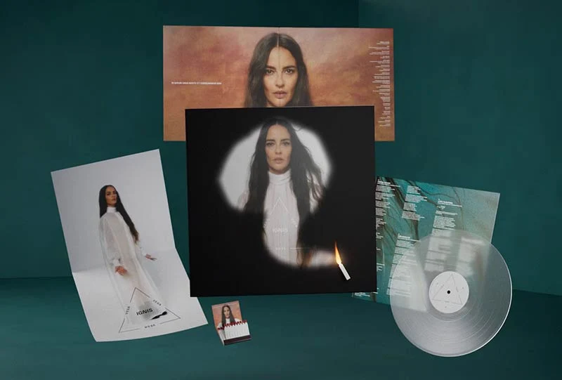 VEGA | "IGNIS" [Edición Limitada] Vinilo Traslucido + Póster + Cerillas Personalizadas.